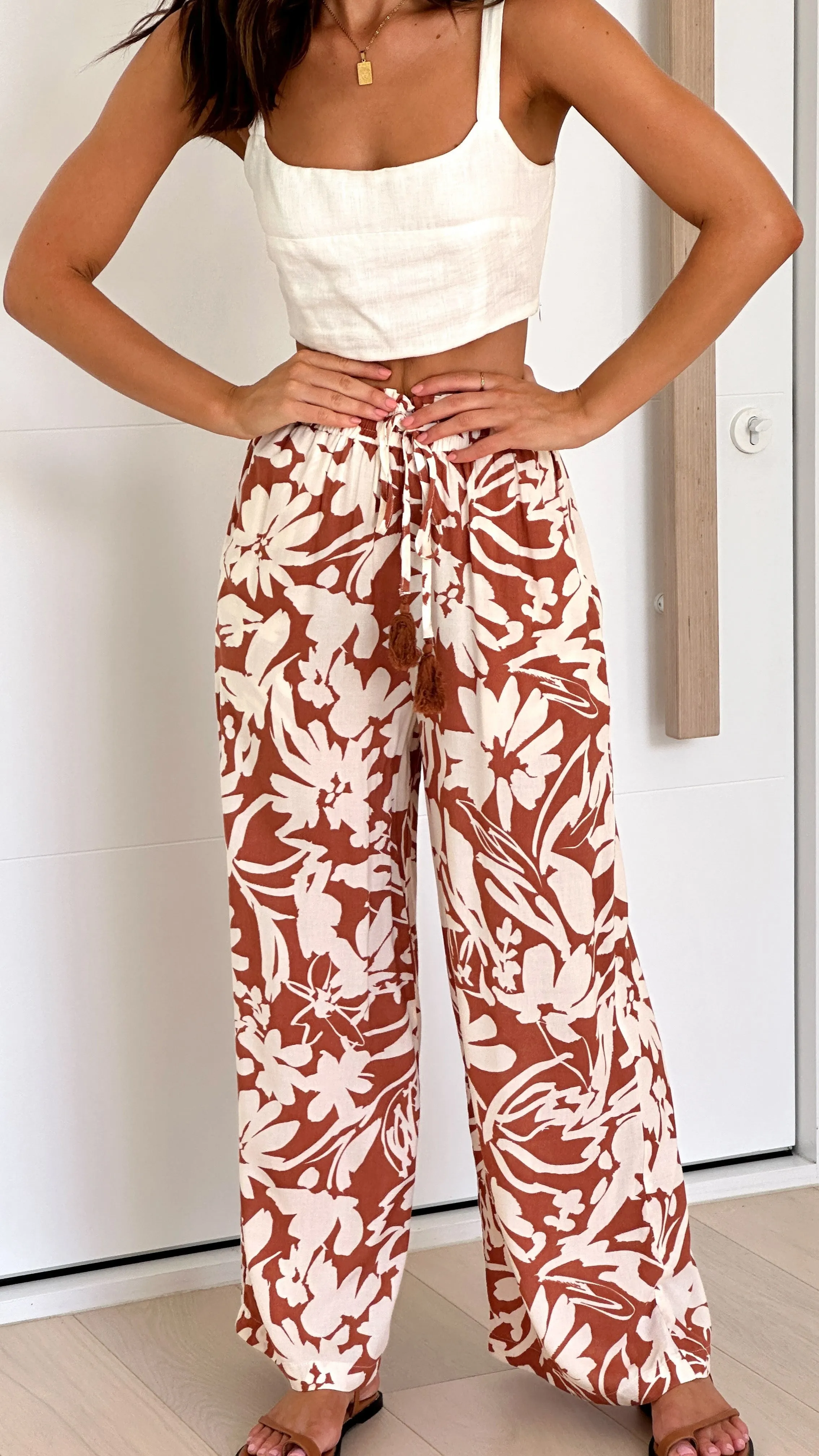 Daiso Pants - Tan/White