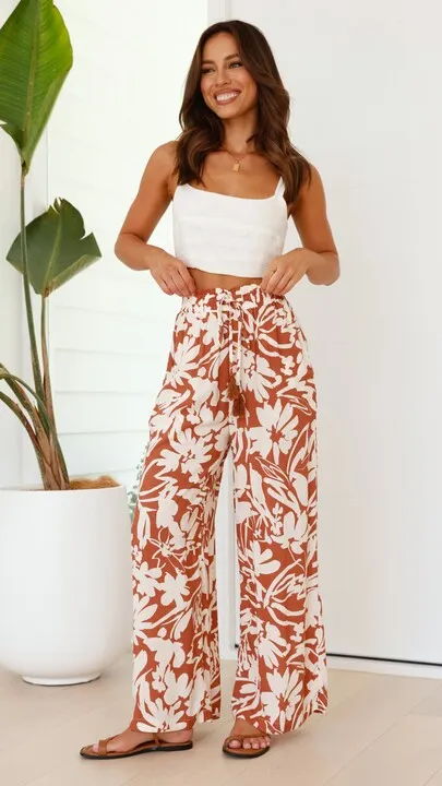 Daiso Pants - Tan/White