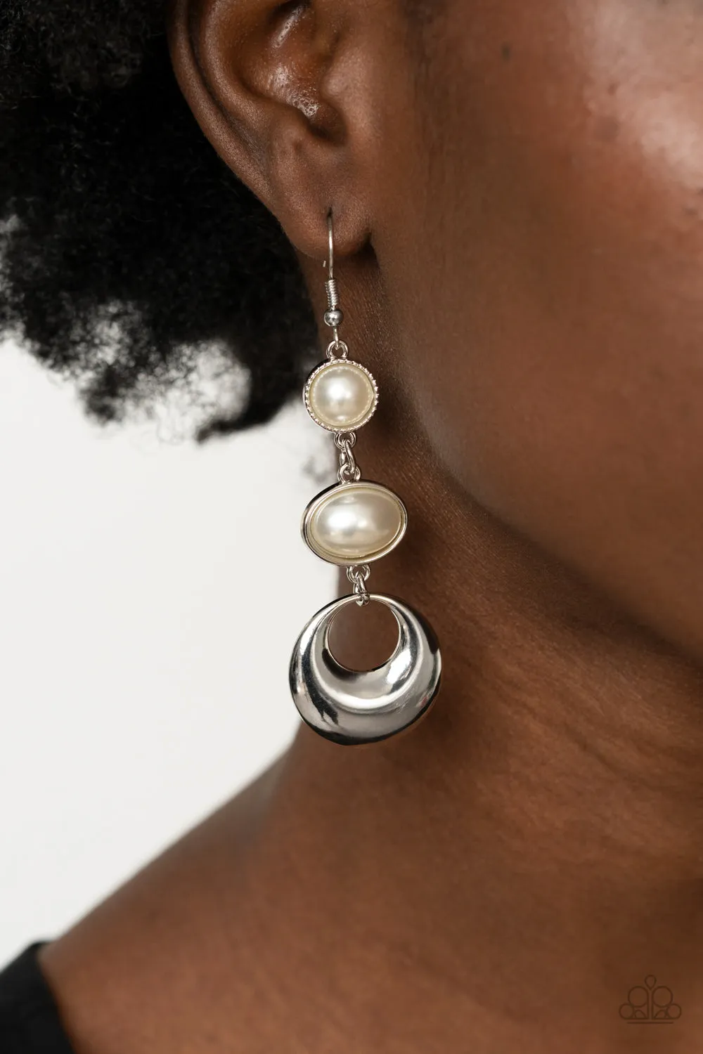 Paparazzi Bubbling To The Surface - White Pearl Earrings