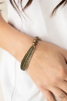 Paparazzi Featherlight Fashion - Brass Stretchy Bracelet