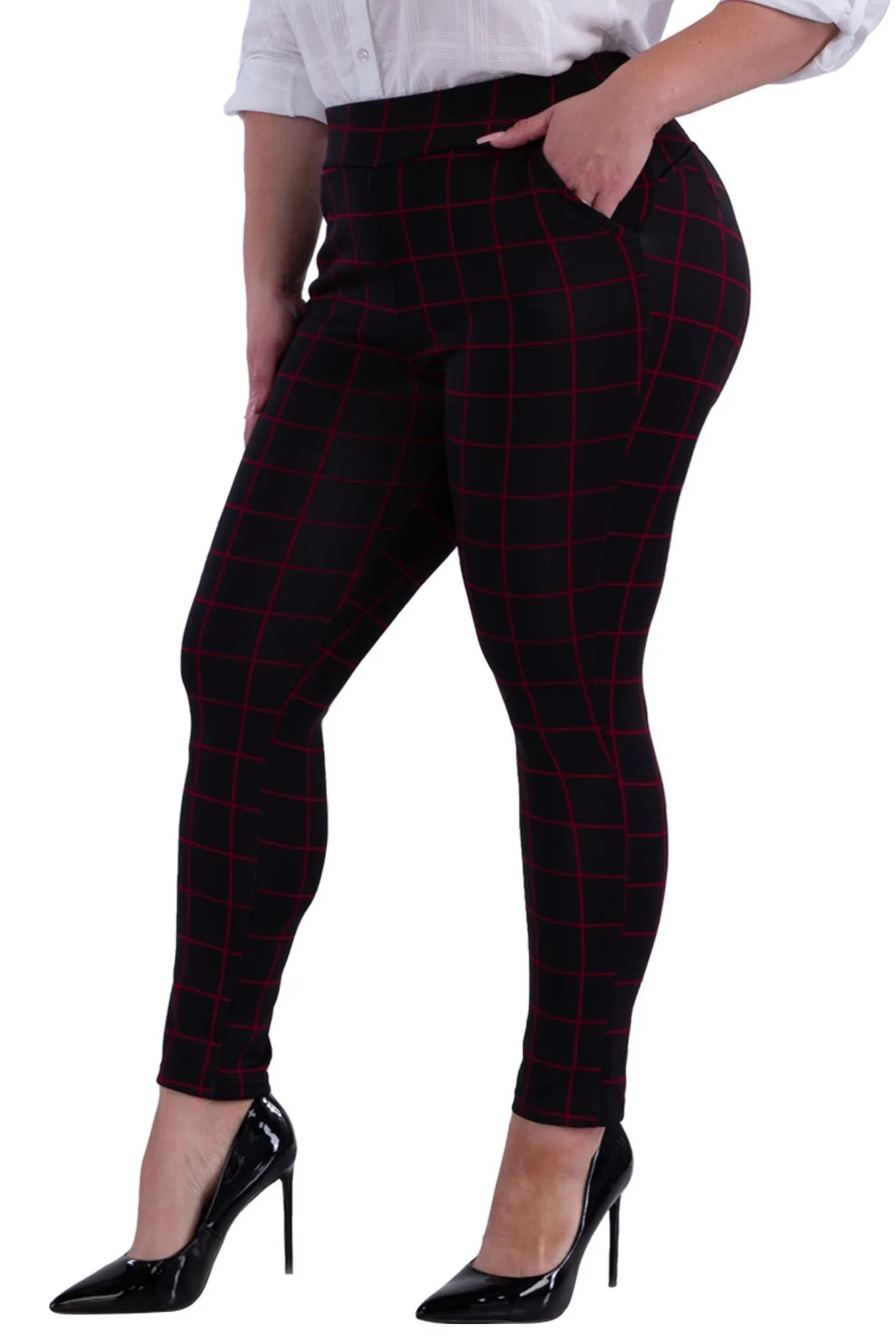 Plus Size Tummy Control Sculpting Treggings - Black & Red Plaid