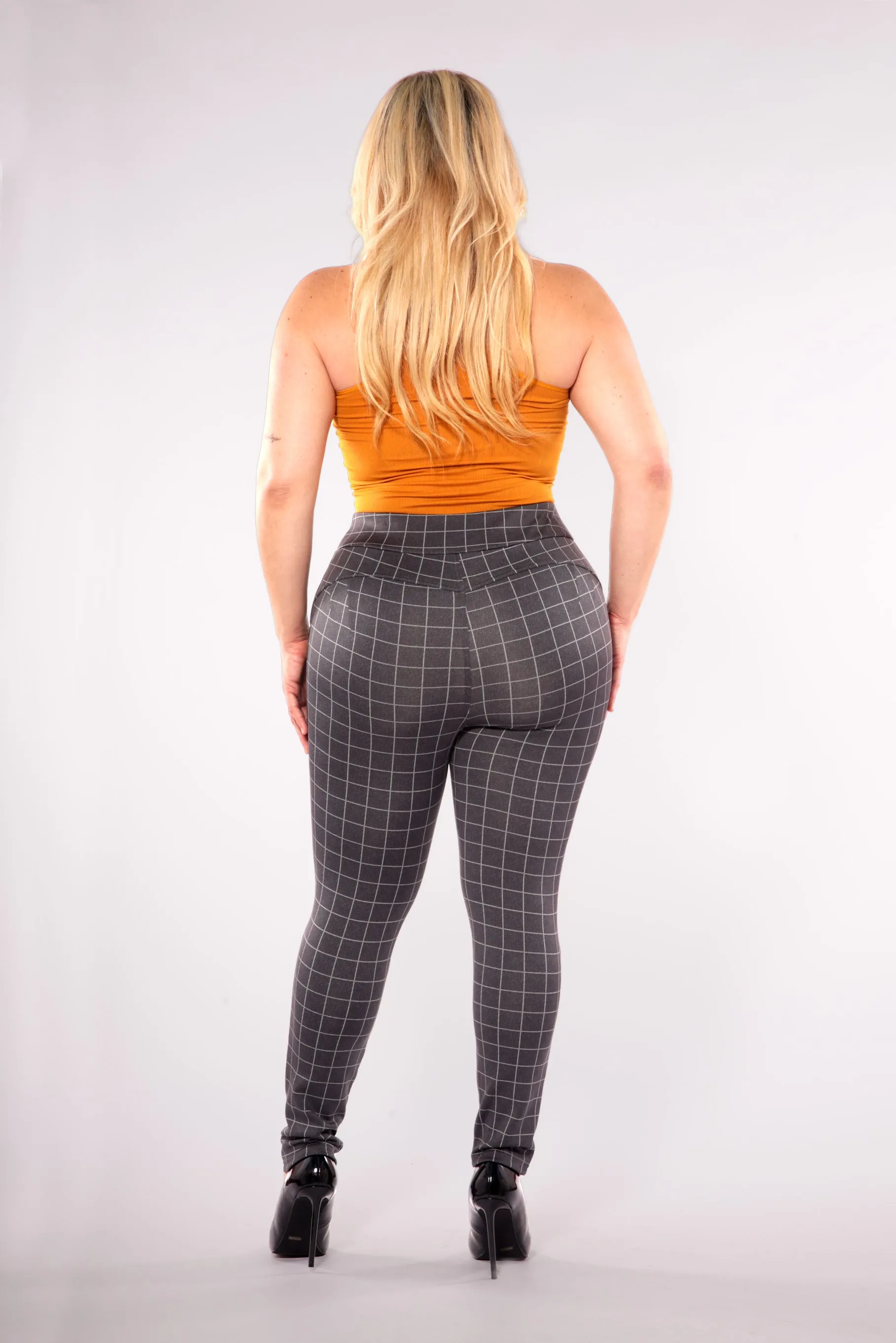 Plus Size Tummy Control Sculpting Treggings - Gray & White Plaid