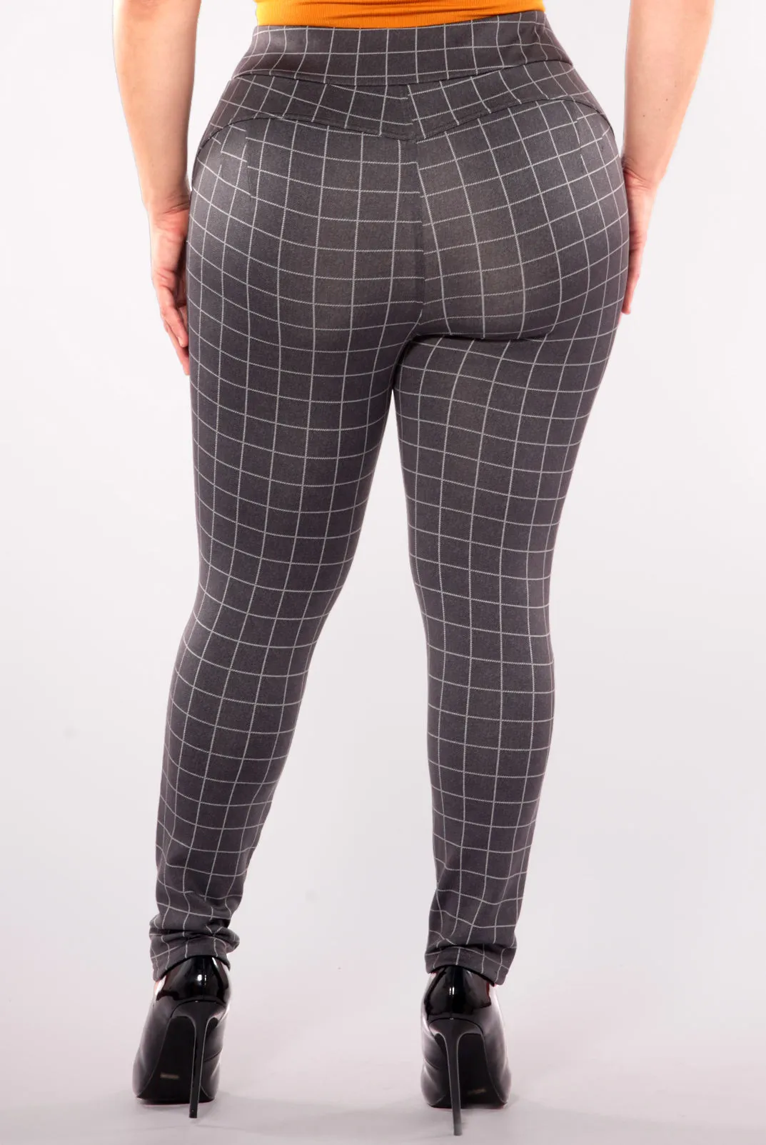 Plus Size Tummy Control Sculpting Treggings - Gray & White Plaid