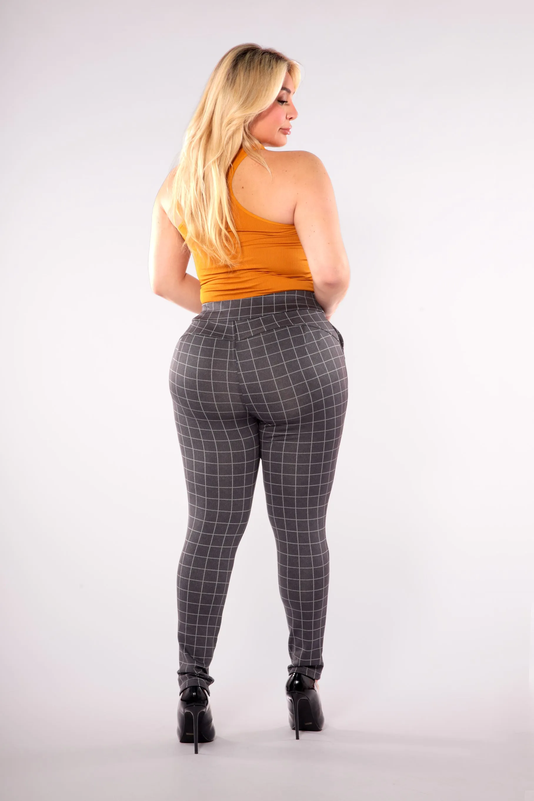 Plus Size Tummy Control Sculpting Treggings - Gray & White Plaid