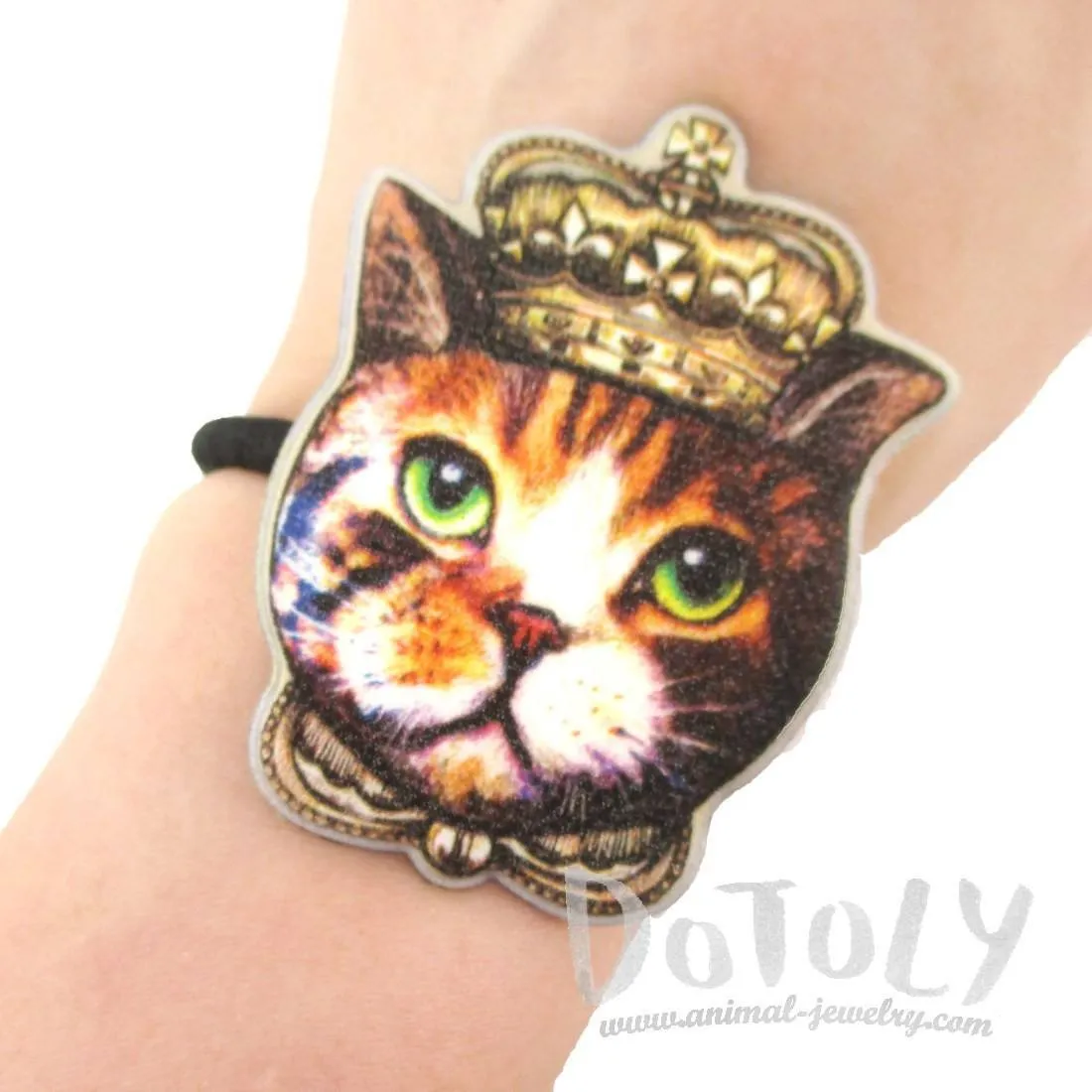 Royal Kitty Cat Wearing A Crown Shaped Glittery Hair Tie