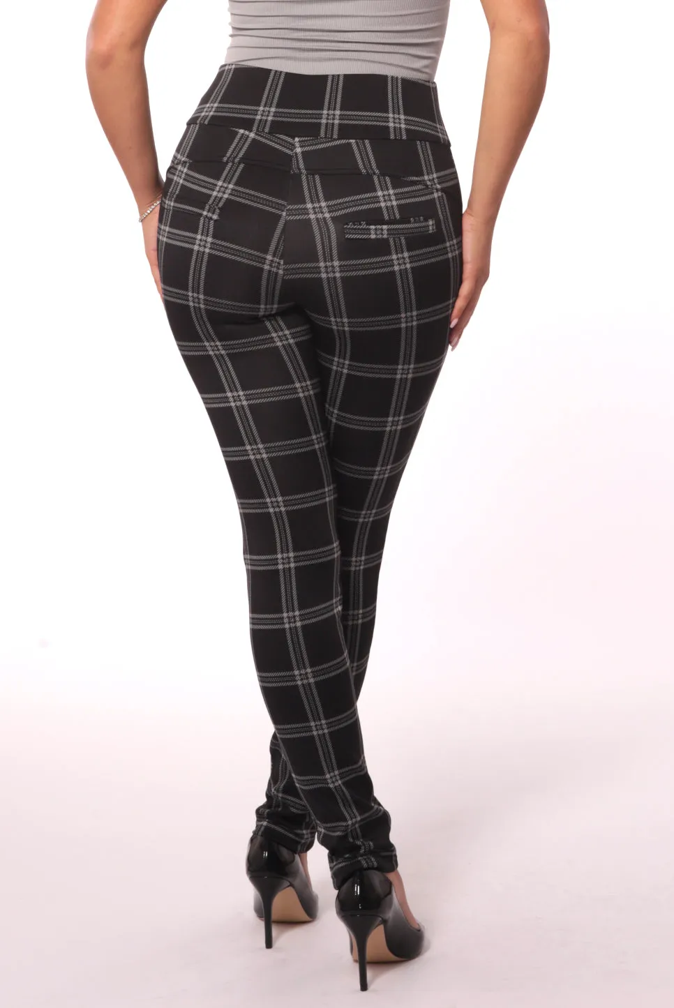 Sculpting Treggings With Waist Button Detail - Black & White Plaid