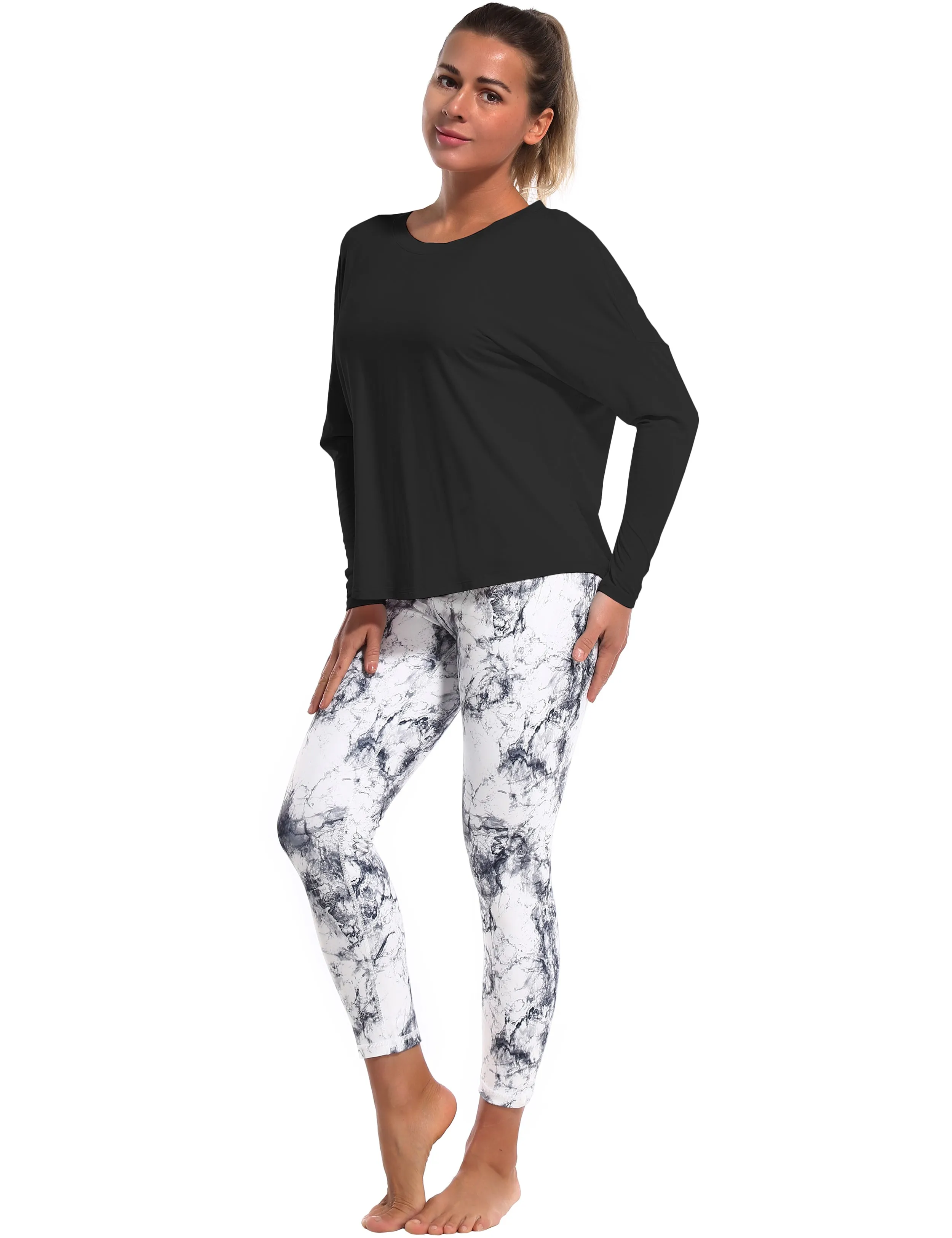 Yoga Batwing Tunic Tops black